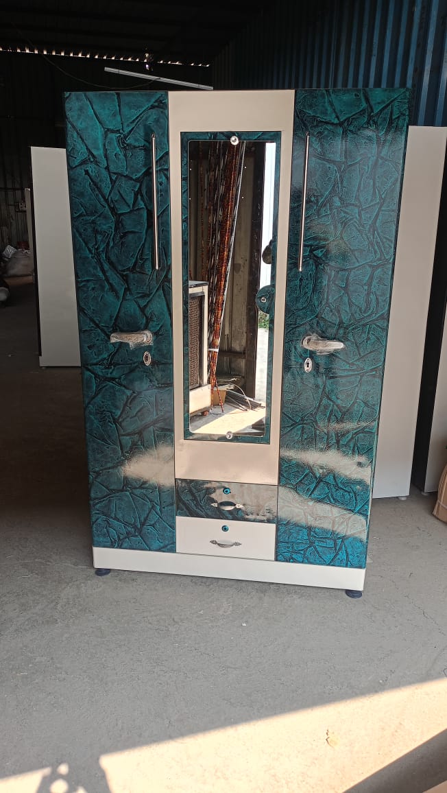 Alternative view of Three-Door Steel Locker Almirah